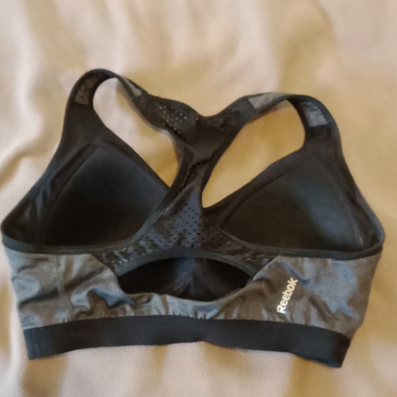 Reebok Sports Bra - Picture 2 of 3